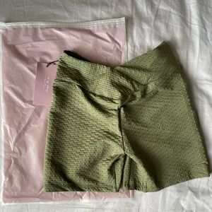 Cute scrunch bottom from Crop Shop Boutique